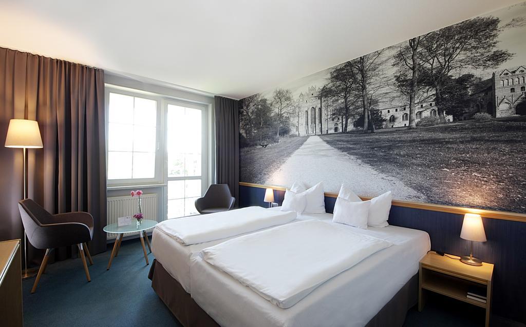 Hotel Haus Корин Екстериор снимка
