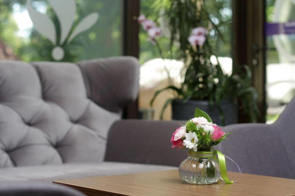 Hotel Haus Корин Екстериор снимка